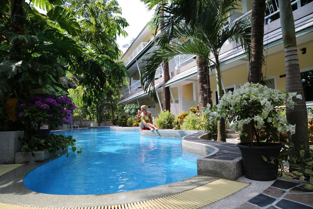 Naka Resort Камала Бийч Екстериор снимка