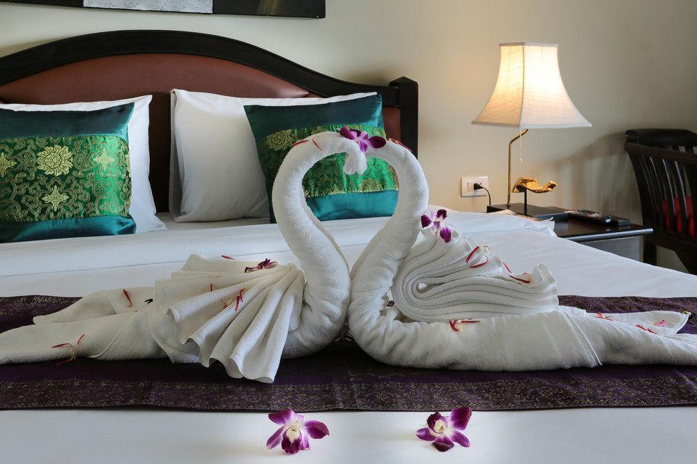 Naka Resort Камала Бийч Екстериор снимка