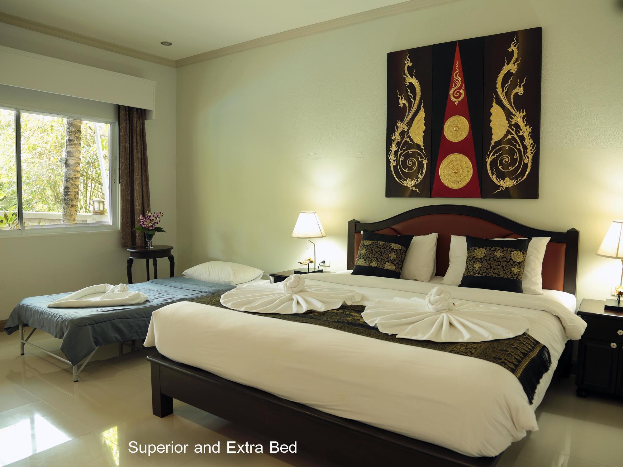 Naka Resort Камала Бийч Екстериор снимка